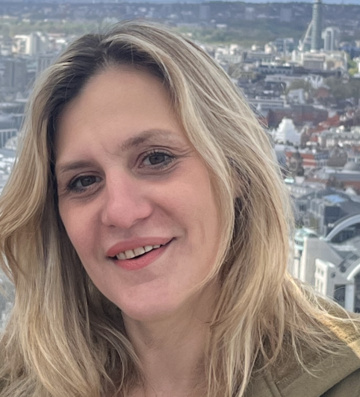 Dessy  - Psycholoog, EFT therapeut