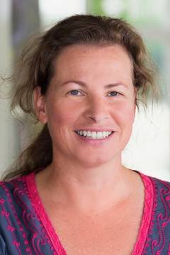 EFT-Relatietherapie en lichaamsgerichte psychotherapie Bussum Tilly EFT-Relatietherapie-en-lichaamsgerichte-psychotherapie-Bussum