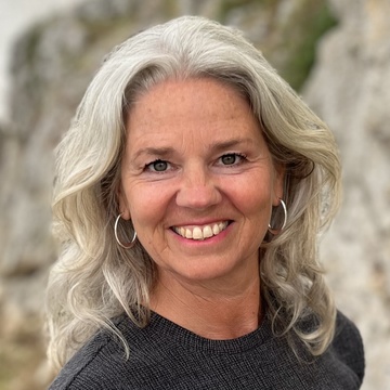 Marjon - EFT- en IMAGO Relatietherapeut | Registercounsellor ABVC(R) | Psychosociaal therapeut